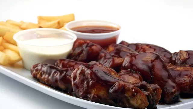 4. Negocio de alitas y papas